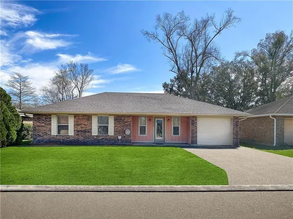 312 Eureka Dr, Gray, LA 70359