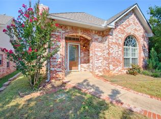11917 Shady Trail Ln, Oklahoma City, OK 73120