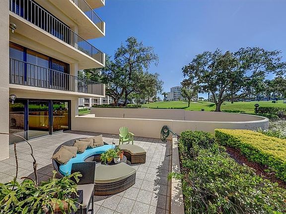 2nd image of 4 Belleview Blvd APT 107