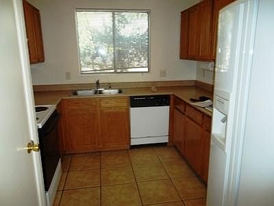 5th image of 6061 S Galiuro Dr