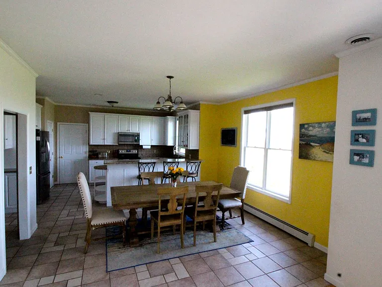 Large kitchen