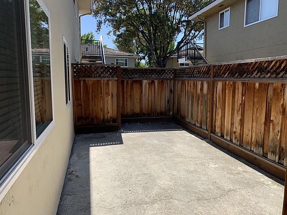 3rd image of 5670 Allen Ave APT 2