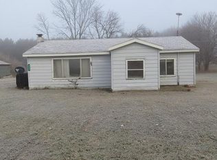 359 E Klees Rd, Stanton, MI 48888