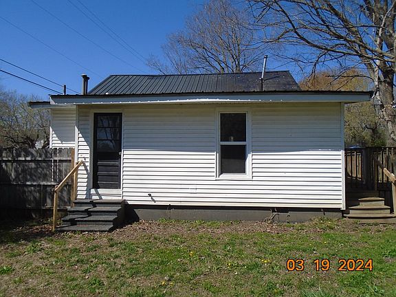 2nd image of 358 S Kentucky Ave