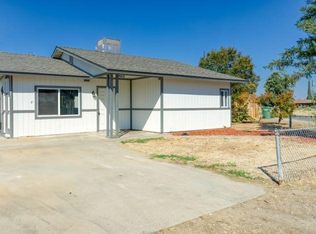 405 N Dickey Ave, Dinuba, CA