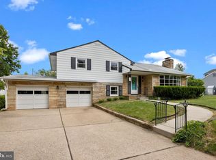 24 Spring Ln, Yardley, PA 19067