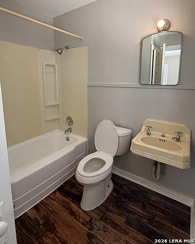 203 E Rosewood Ave #1 — Photo 11