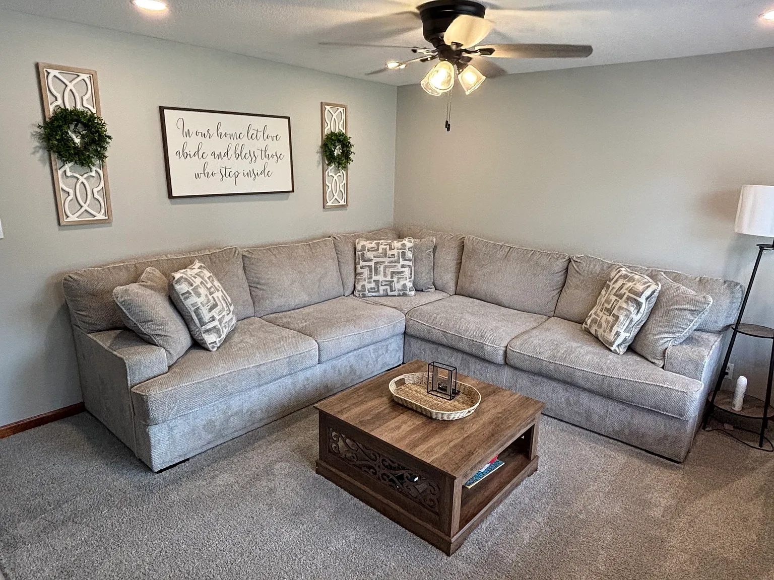 4 bed, 1700 sqft, $2,400 — Photo 3