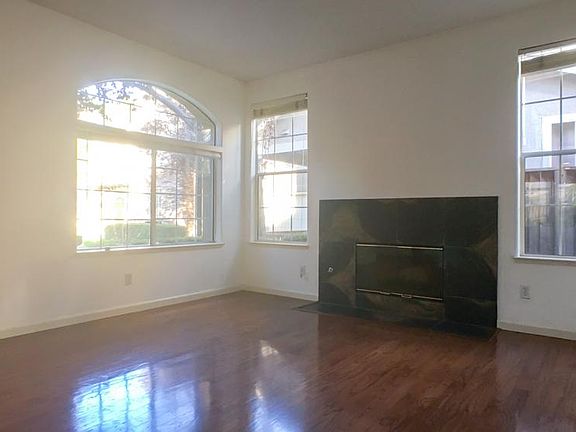 3rd image of 2959 Rubino Cir