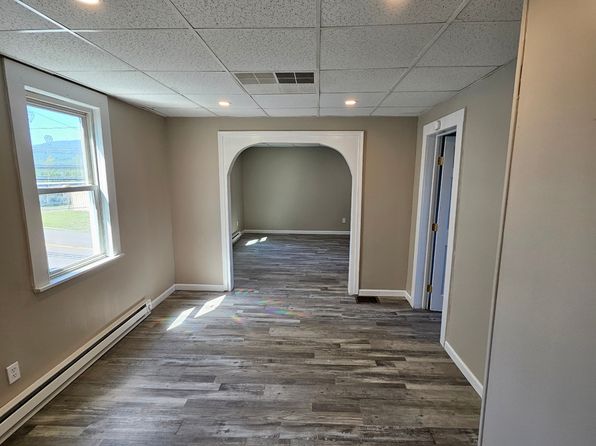 833 N Valley Ave APT 2