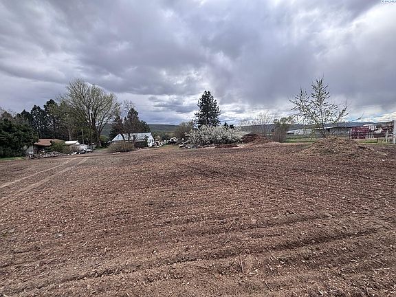 2nd image of 101501 Biggam Rd