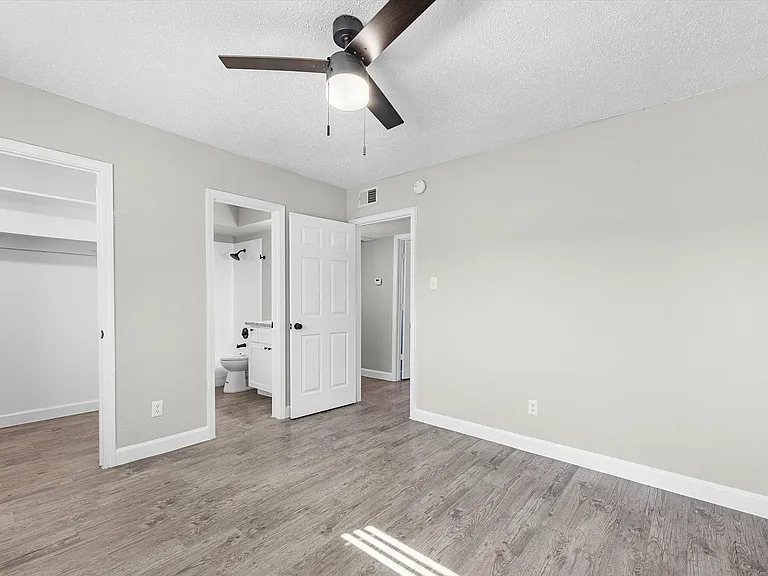 The Citadel at Med Center Houston Apartments — Photo 12