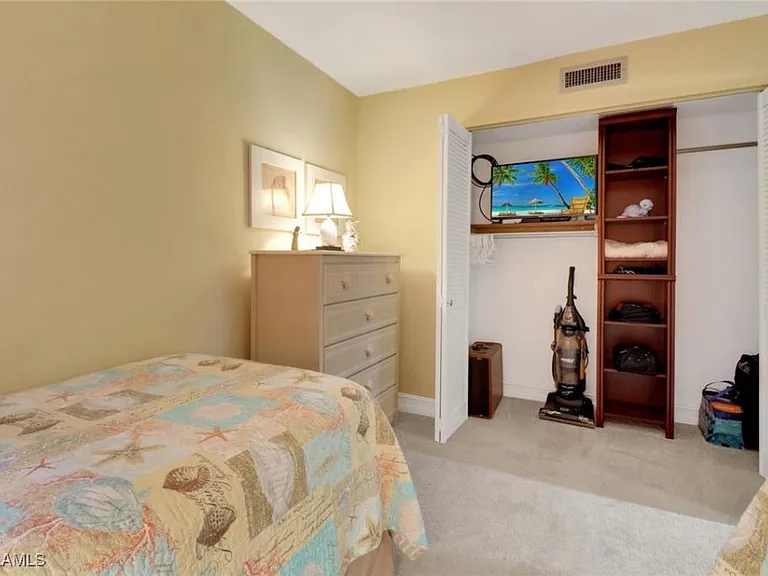4240 Steamboat Bnd #301 — Photo 15