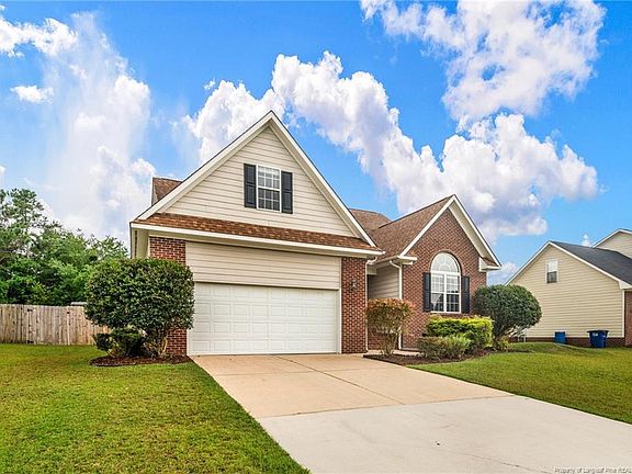 3rd image of 117 Blue Water Dr