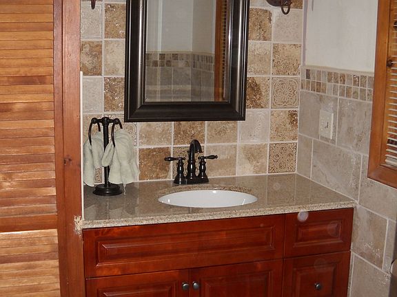 Bathroom sink