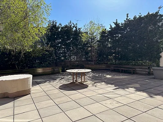 Rented by Brown Harris Stevens | media 21