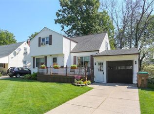 45 Woodridge Ave, Cheektowaga, NY 14225