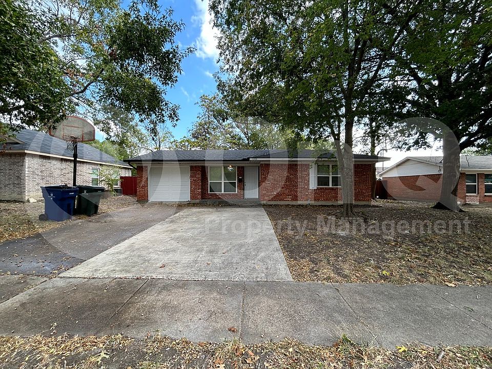 1st image of 1306 Hillcrest Dr