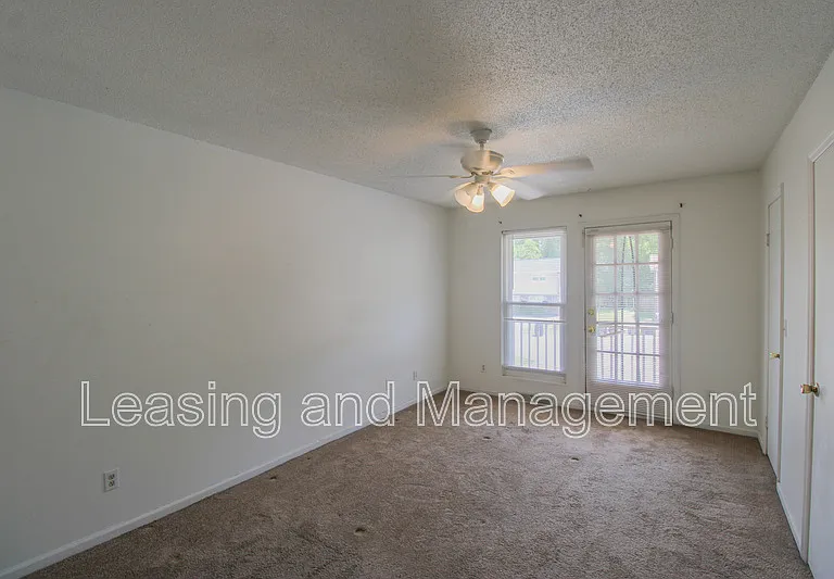 926 Blackrail Ct #C — Photo 9