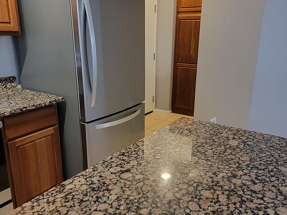 4th image of 17150 N 23rd St