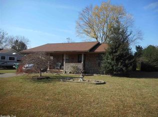 208 Pine Dr, Beebe, AR 72012