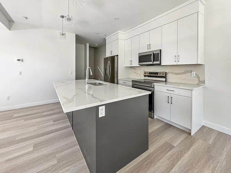 2108 Home Rd NW #2 — Photo 7