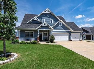 1008 Sloane Sq, Cave Springs, AR 72718