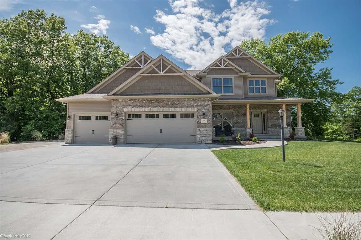 357 Mossy Trl photo 1