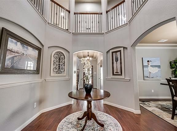 4th image of 1437 Mesa Crest Dr
