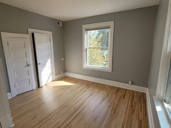 5th image of 953 Edmund Ave APT 4