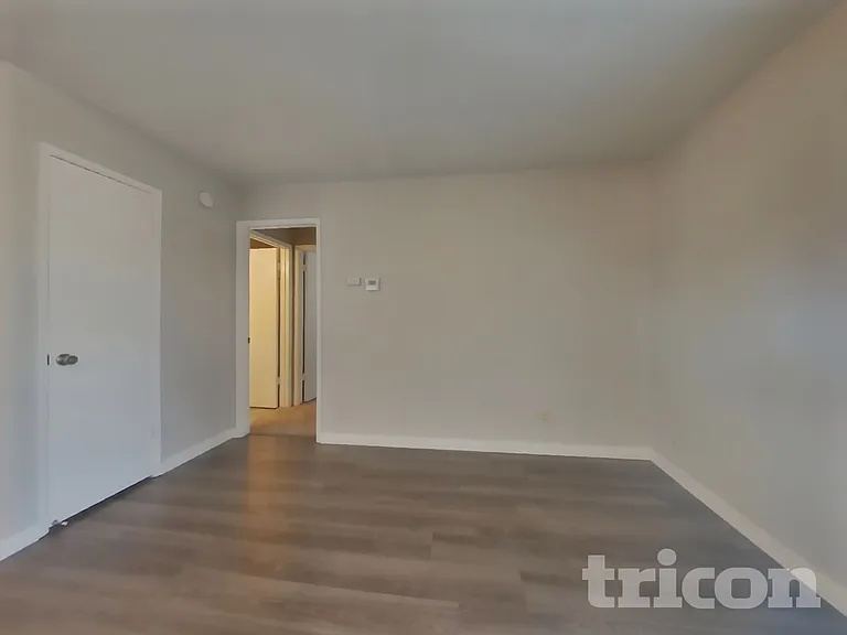 1630 E Lake Ct — Photo 3