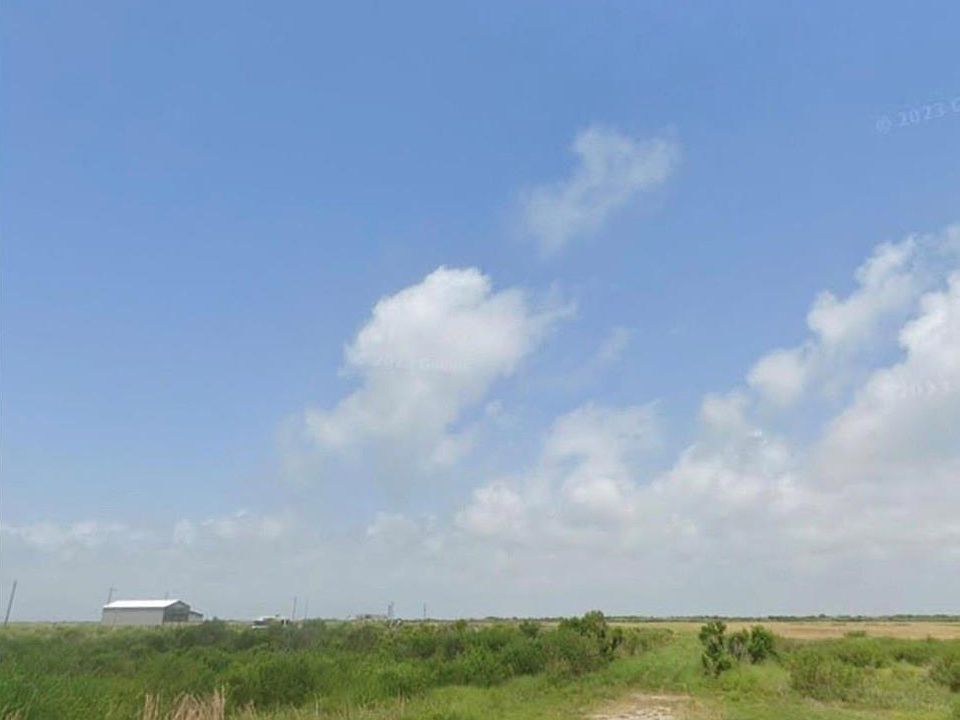 2nd image of 1157 Pompano Dr