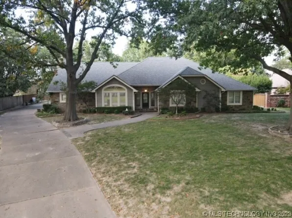 5513 E 112th St, Tulsa, OK 74137