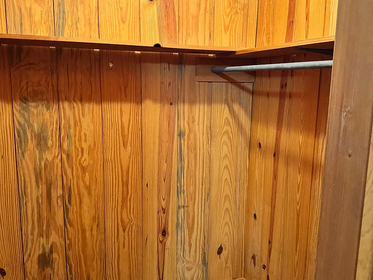 Walk In Closet