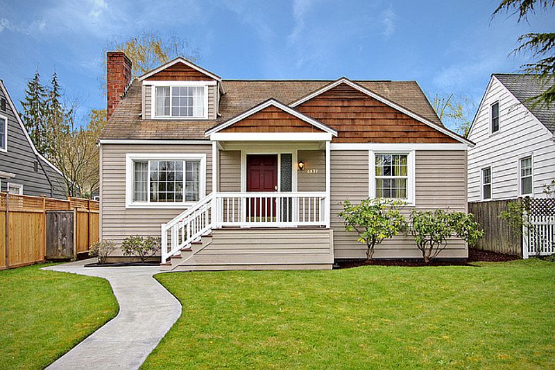 2nd image of 6839 55th Ave NE