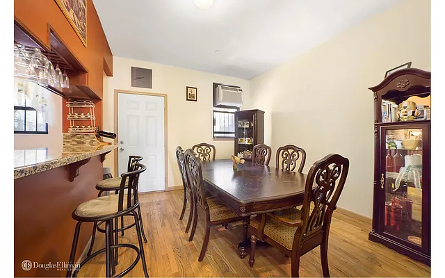 Rented by Douglas Elliman | media 31