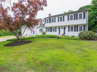 25 Eagle Dr, Walpole, MA 02081