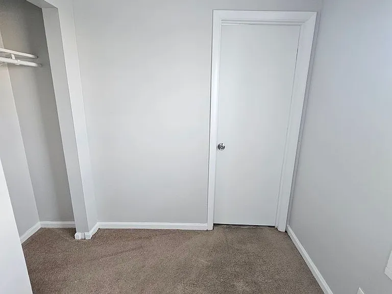 529 Revere Rd — Photo 13