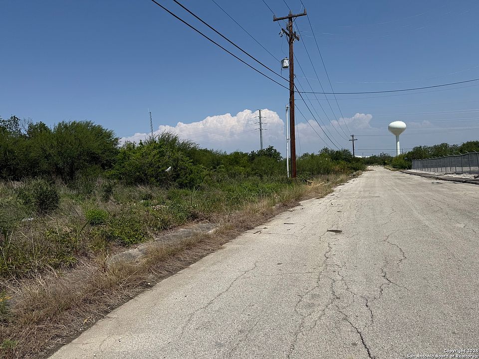 2nd image of 205 Jenull Ave LOT 81