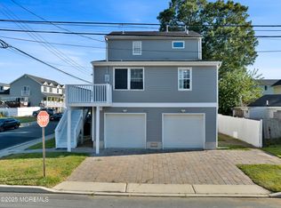 401 Spruce St, Union Beach, NJ 07735