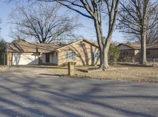 2 Kerrie Cir, Searcy, AR 72143