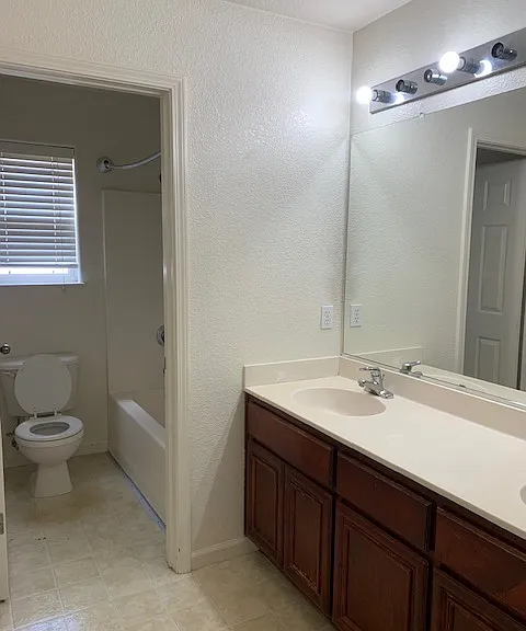 Kids bathroom upstairs