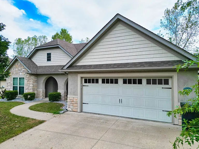 3505 Longfords Mill Dr — Photo 1