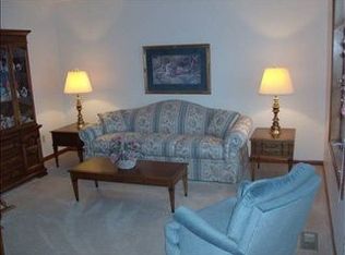 1604 Ensign Dr, Normal, IL 61761