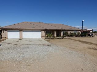 7570 Smoke Tree Rd, Phelan, CA 92371