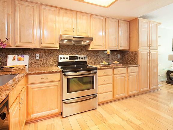 5th image of 1378 Cherrywood Sq