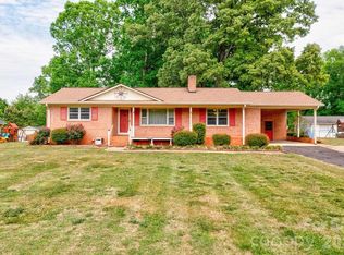 751 Pleasantdale Dr, Shelby, NC 28150