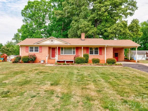 751 Pleasantdale Dr, Shelby, NC 28150
