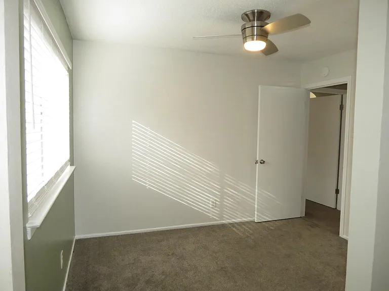 1234 Briarcove Dr — Photo 9
