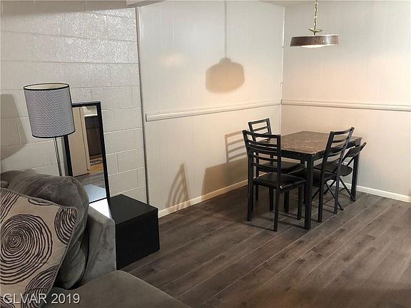 2nd image of 605 Royal Crest Cir #3